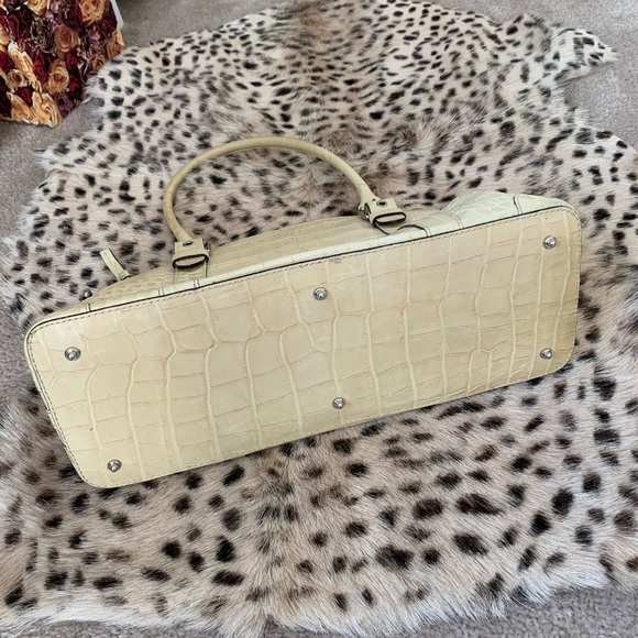 Dooney & Bourke handbag - Picture 5 of 7